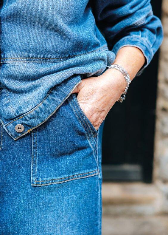 Hand in pocket